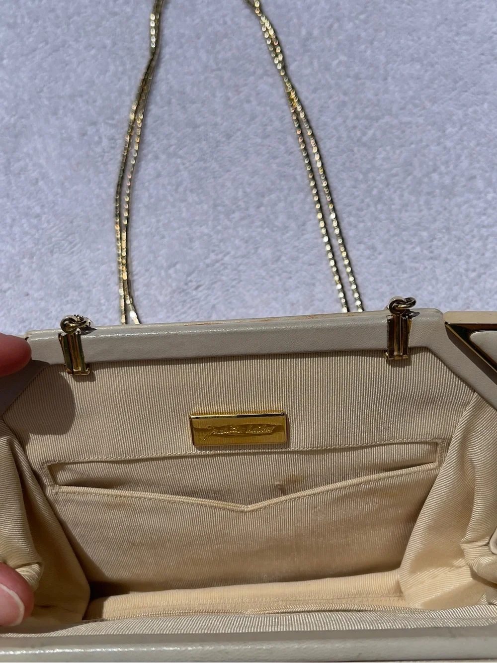 Judith Leiber Vintage Cream Leather Gold-tone Hardware Shoulder Clutch Purse